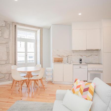 Liiiving In Porto - Aliados Stone Apartment Εξωτερικό φωτογραφία