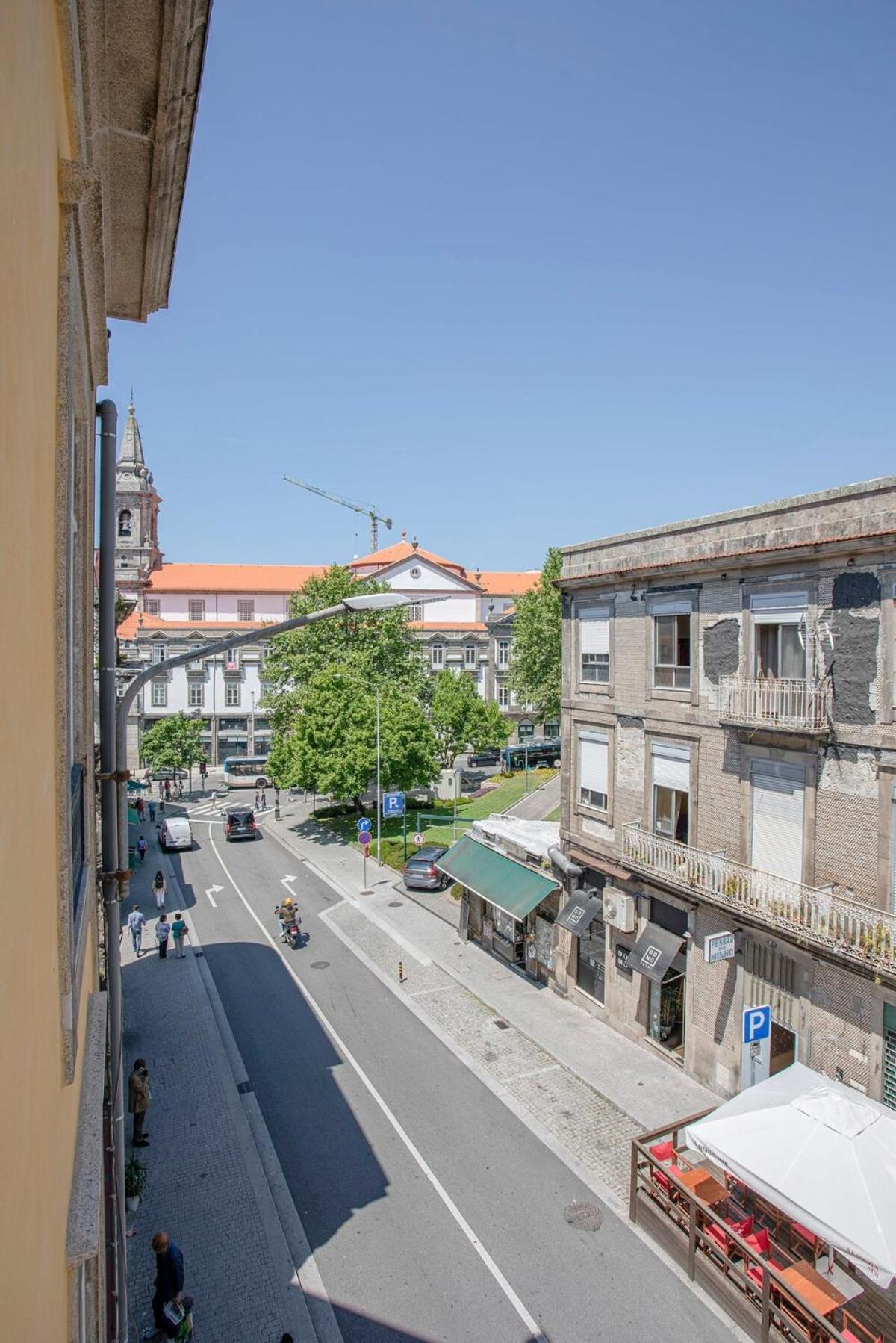 Liiiving In Porto - Aliados Stone Apartment Εξωτερικό φωτογραφία